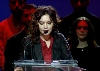 Spiropali nga Athina: Krahë grekësh fisnikë u zgjatën e zemërgjerë u zgjatën dhe ndanë me ne bukë e kripë