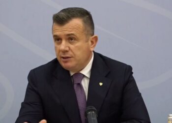 Balla paralajmëron operatorët turistikë: Mjetet detare që dalin në lundrim të paçertifikuara do bllokohen