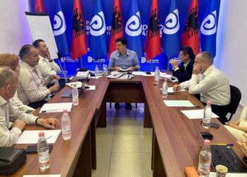 Basha ‘zbardh’ programin e PD: Nga korrupsioni me koncesionet te eksodi i mjekëve, ja ilaçi ynë për kurimin e shëndetësisë