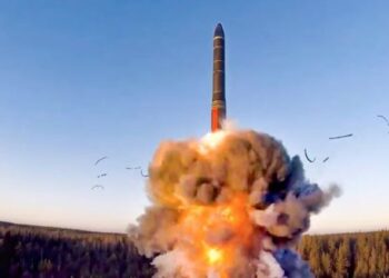 Rusia do nisë stërvitje bërthamore në kufi me Ukrainën, alarmohet BE, i kërkon Kinës të ndërhyjë