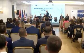 VOA/ Dita e Drejtësisë në Shqipëri, reforma dhe mbështetja nga SHBA-të dhe BE-ja kundër korrupsionit