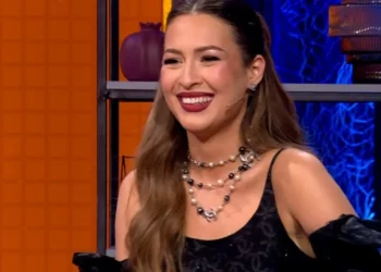 VIDEO/“Fustani më luksoz që kam veshur”, Françeska: Nuk më mban burri me lekë…