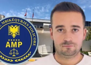 “S’më zinte gjumi prej kohësh”/ Rrëfehet i penduar gazetari që publikonte lajme për denigrimin e policëve: Më duheshin paratë