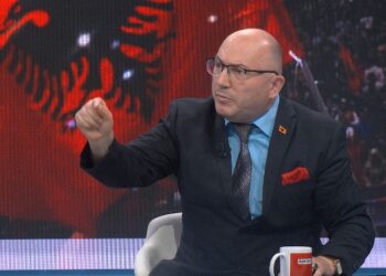 Haklaj: Meta ndihmoi Gruevskin të arratisej, e shoqëroi me makinë në Malin e Zi…!