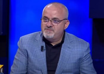 Nga incidenti mes fisit Ndoka e Monika Kryemadhit te…/ Hoxha zbulon zanafillën e hetimit të SPAK: Si u bënë bashkë ish-deputeti me grupin e Martinajt