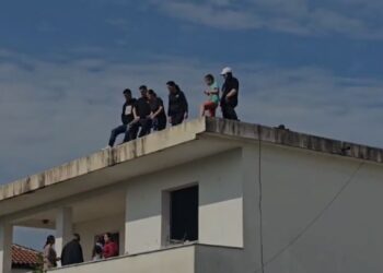 Thumanë-Kashar i lë në rrugë të madhe, 6 familje kërcënojnë me vetëflijim