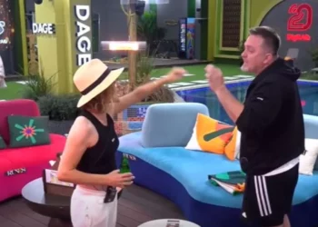 “Jazëk atij regjisorit që punon më me ty”/ Sherr mes Julit e Eglës: Do pak striptizëm? Kujt i thua që pi drogë, e poshtër! Ik pi*dhu