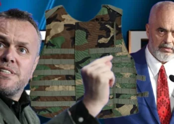 “Rama s’pranoi jelekun anti-plumb”, Karamuço tregon si u organizua takimi në Greqi: Teatër i madh grek që futi frikë…!