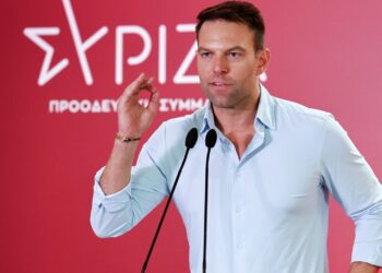 Lideri i SYRIZA viziton minoritetin grek në Gjirokastër, shmang Himarën dhe Belerin