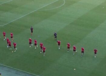 Ekipet me 23 deri në 26 lojtarë në Europian/UEFA ua lë në dorë trajnerëve të zgjedhin numrin e nevojshëm