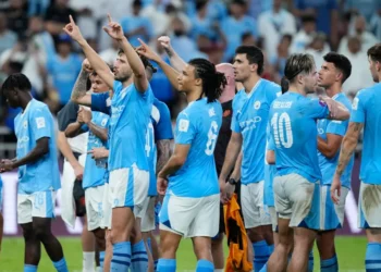 Manchester City shkruan historinë, merr për herë të katërt radhazi titullin kampion të Premier Ligës në Angli