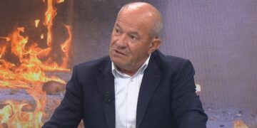“Veliaj ka detyrë të ndryshojë perceptimin popullor”/ Meçe: Rama foli qartë, pranoi korrupsionin brenda mazhorancës!
