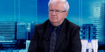 “Shpërbëhet Maqedonia e Veriut, pjesa shqiptare i kalon Kosovës”/ Ngjela: Greqia i trembet Shqipërisë së Madhe, Çamëria …