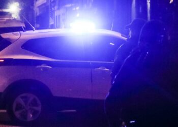Atentat mafioz çiftit shqiptar në Athinë. Vritet armiku i Ervis Martinajt, plagoset gruaja