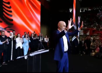 “Shqipëria, Evropa e Ballkanit akoma të trazuar”/ Rama jep lajmin: Vitin tjetër do të presim në Tiranë komunitetin e ri politik evropian