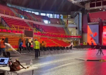 “Nisemi për vallen e dytë kuqezi”, Rama sot në Milano me shqiptarët e Italisë: Do t’i mikpresim në një pallat sporti edhe më të madh se në Athinë