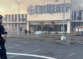 “Sulm i papranueshëm”, vrasja e 12 civilëve në një market në Harkiv, reagon OKB… Biden sulmon Putinin: Tiran brutal