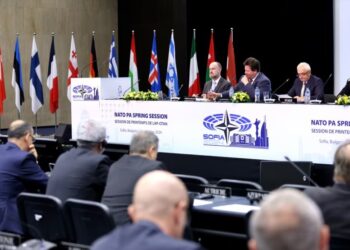 Serbia kërkesë NATO-s: Mos ia avanconi statusin Kosovës