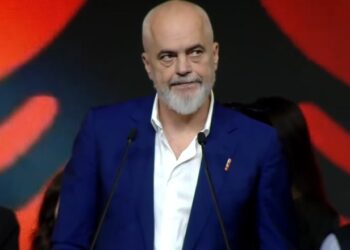 “Dashuri pa kushte…”/ Rama: Italia në mendjen e shqiptarëve ishte parajsa e kësaj toke