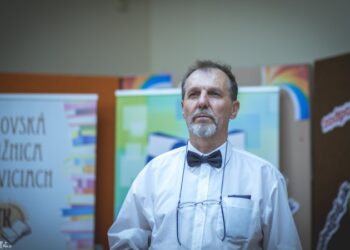 VIDEO/ ‘Njerëzit duket se po çmenden’, zbulohet identiteti i personit që qëlloi kryeministrin sllovak, shkrimtar i njohur në Sllovaki