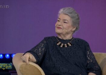 Ikona e kinematografisë, Margarita Xhepa interpreton poemën “Bagëti e Bujqësi”