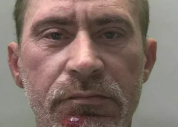 Emri/ Tentoi të vrasë gruan me thikë, 15 vjet burg shqiptarit. Detajet