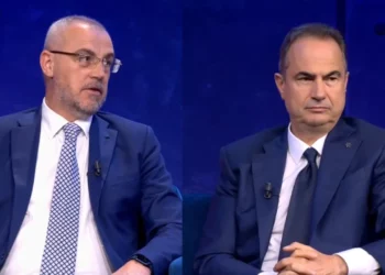 “S’u bëre ti të më marrësh fjalën mua”, sherr mes Pëllumbit dhe Boçit: Ngrije pak nivelin e bisedës!