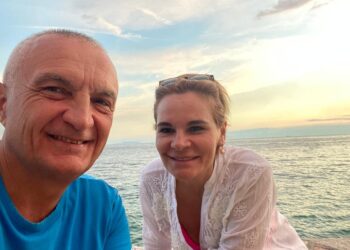 Divorci Meta-Kryemadhi, gazetari: Strategji për të shpëtuar pasurinë