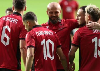 Triumf me tris, Shqipëria fiton miqësoren e fundit, tani përballja me Italinë
