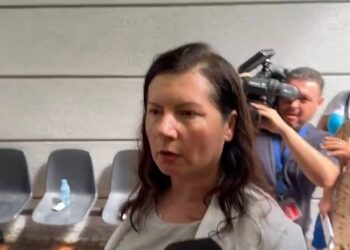 “Nuk kam çuar pacientë me kancer te privati”, mjekja e akuzuar flet para gjyqit: Jam e pafajshme!