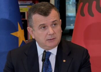 Arrestimi i efektivëve në Rinas, Balla: Po largojmë çdo ditë nga policia të inkriminuarit