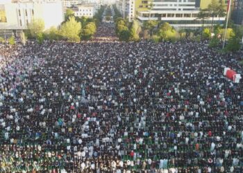 Kthimi i sheshit “Skënderbej” në “Fan Zone” zhvendos faljen e Kurban Bajramit