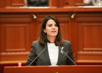 LIVE! Nis interpelanca në Kuvend, Koçiu ‘jep llogari’ për skandalin tek Onkologjiku