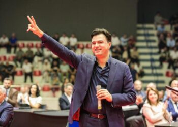 Kuvendi i PD/ Basha shpërndan fotot nga Kuvendi, ku u shpalos programi “Shqipëria meriton më shumë”