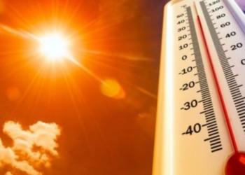 Rreziku nga vapa tek fëmijët, mjekët: Kujdes ekspozimin në orët e pikut, mos mënjanoni vizitat