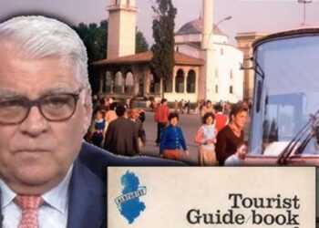 Çuditë e turistëve të huaj në Shqipërinë moniste! Çfarë thonin ata shpesh, përse ankoheshin nga regjimi!