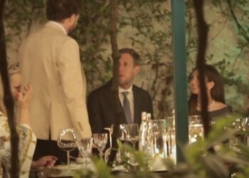 FOTO-LAJM/ Çifti nuk fshihet më: Princ Leka krah Blerta Celibashit në eventin e rëndësishëm