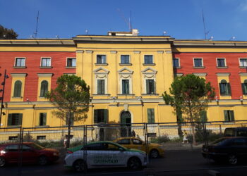 Rishikimi i buxhetit, këtë muaj pritet miratimi i pagave të reja të administratës dhe lehtësive fiskale për të rinjtë