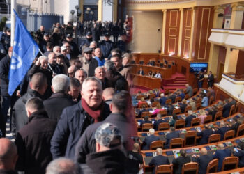 PS çon për miratim në Kuvend komisionet “Xhafaj” e “Braçe”, Rithemelimi në protestë