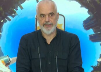 Rama flet me shifra: 800 mijë vizitorë në parqet kombëtare për 4 muaj
