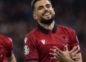 Shqipëria trondit Italinë, gol që në sekondën e `24, kuqezinjtë në avantazh