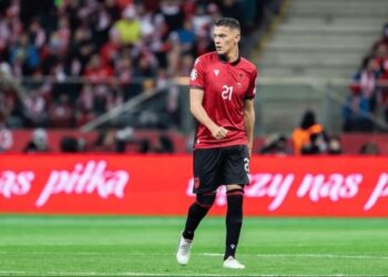 Rëfimi i Kristjan Asllanit: Babai erdhi me gomone. Italia më kërkonte, tani dua ta mposht