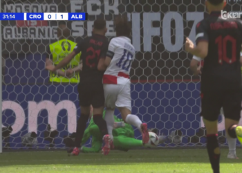 Euro 2024/ Kroaci-Shqipëri 0-1, Asllani nuk i beson syve. Humb rastin e artë