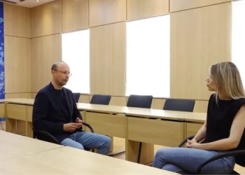 Pas vulës, Berisha i merr Bashës dhe paratë e partisë: Audit financave të PD-së