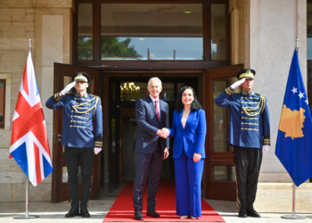 25-vjetori i Çlirimit, Blair: Vendimi për të ndërhyrë ishte i duhur, të qëndrojmë pranë Kosovës