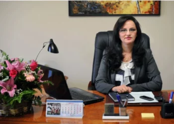 Rama bën ndryshime në qeveri, lirohet nga detyra zv/ministrja e Shëndetësisë, ja nga kush do pasohet