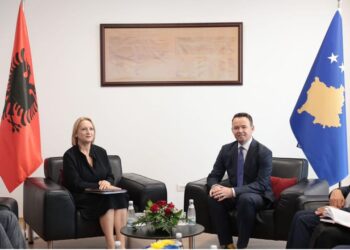 Denaj takim me Pecin në Kosovë: Forcojmë bashkëpunimin në sektorin bujqësor mes dy vendeve