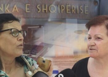 241 milionë euro në tre muaj, emigrantët po u dërgojnë më shumë para familjeve në Shqipëri