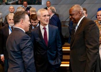 Ministeriali i NATO-s, Peleshi : Shtojmë investimet për mbrojtjen!