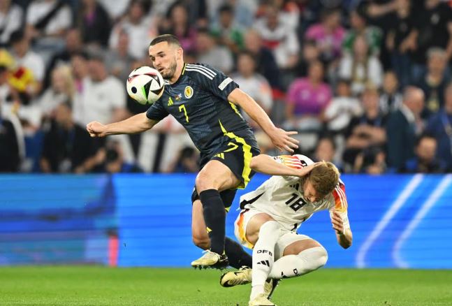 Shpërthen në festë “Allianz Arena”, gjermanët gjejnë avantazhin që në minutat e para